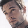 Sawyer con el pelo corto
